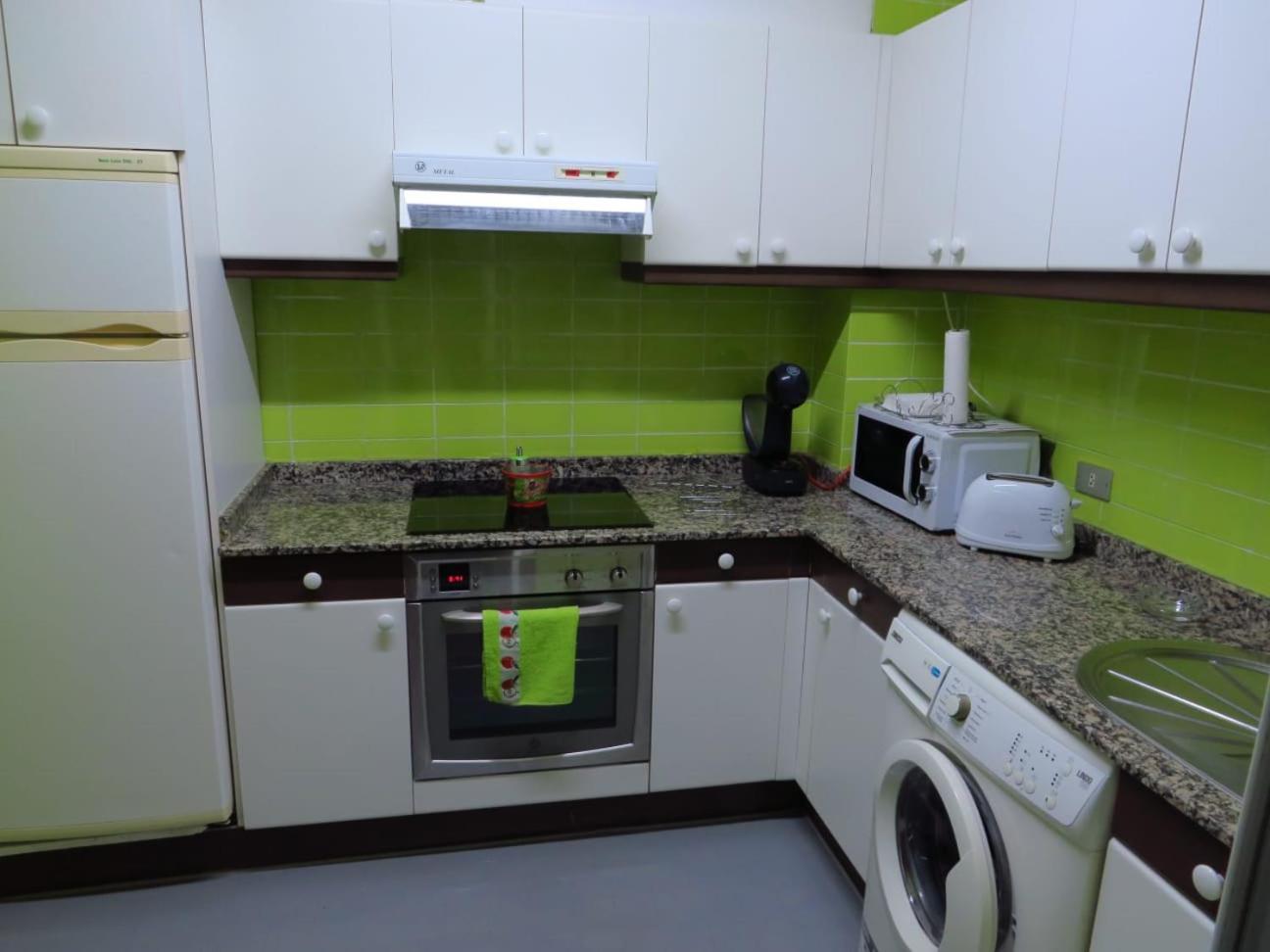 Apartamento Piso Eugenio Fadrique Vigo Exterior foto